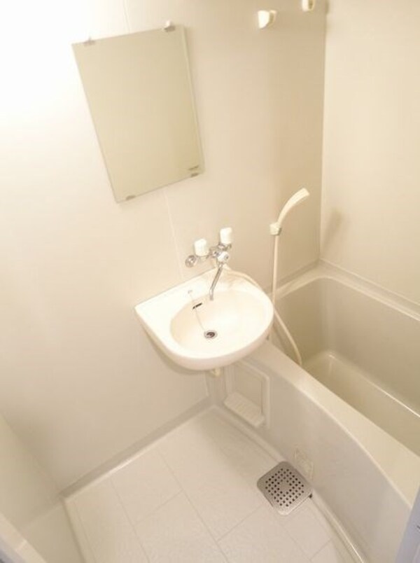 浴室(別号室参考写真)