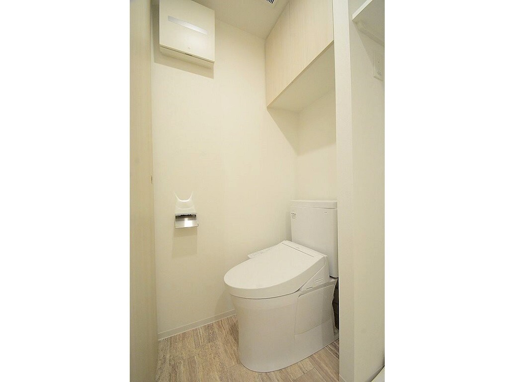 物件内観写真11　(別号室参考写真)