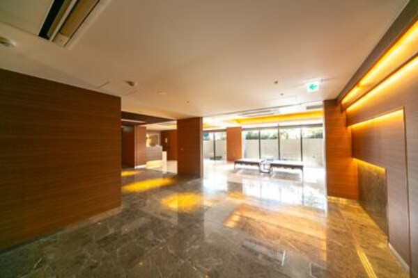 ロビー・ラウンジ