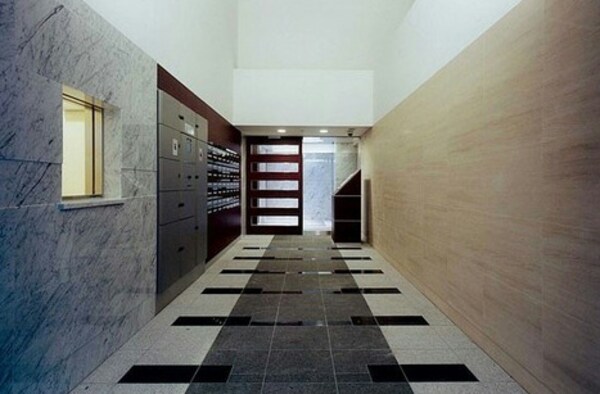 ロビー・ラウンジ