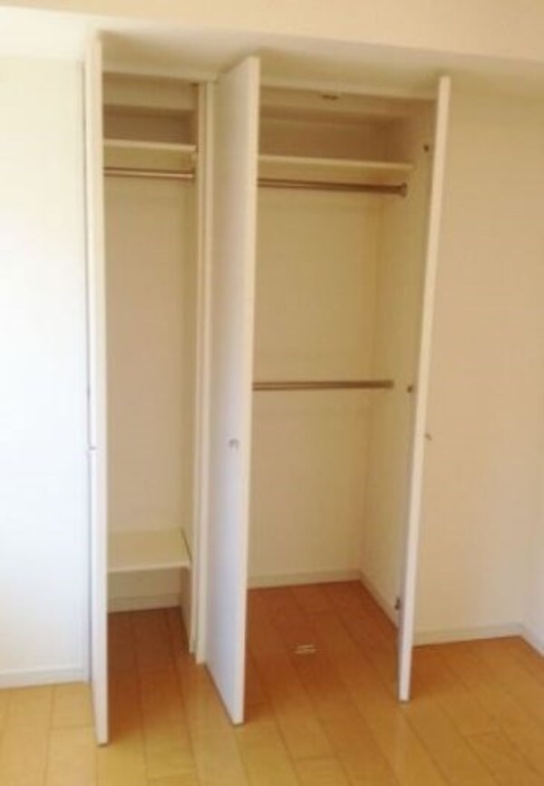 収納(モデルルーム)