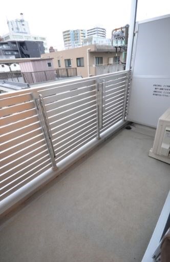 物件内観写真10　(別号室参考写真)