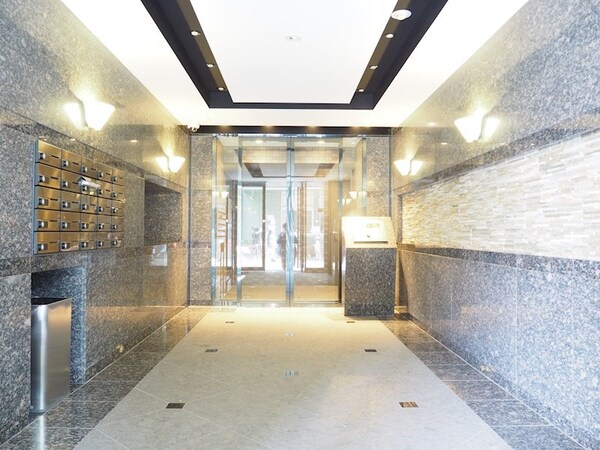 ロビー・ラウンジ