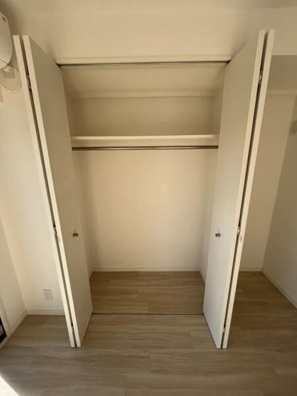 収納(別号室参照)