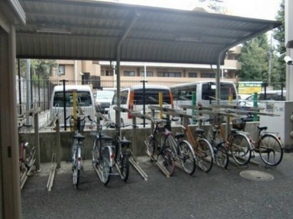 建物設備(駐輪場)