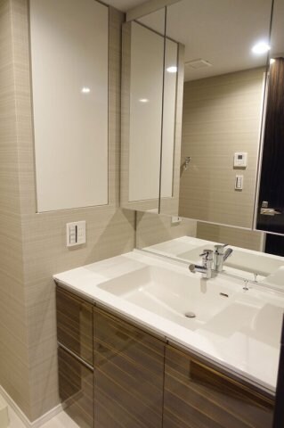 物件内観写真12　(別号室参照)