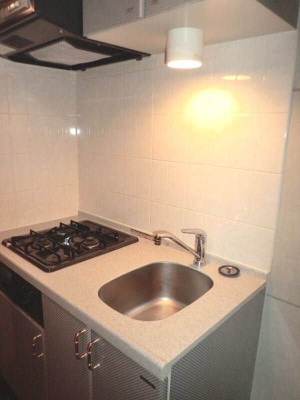 キッチン(分譲型シリーズマンションタイプです。)