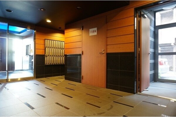 ロビー・ラウンジ