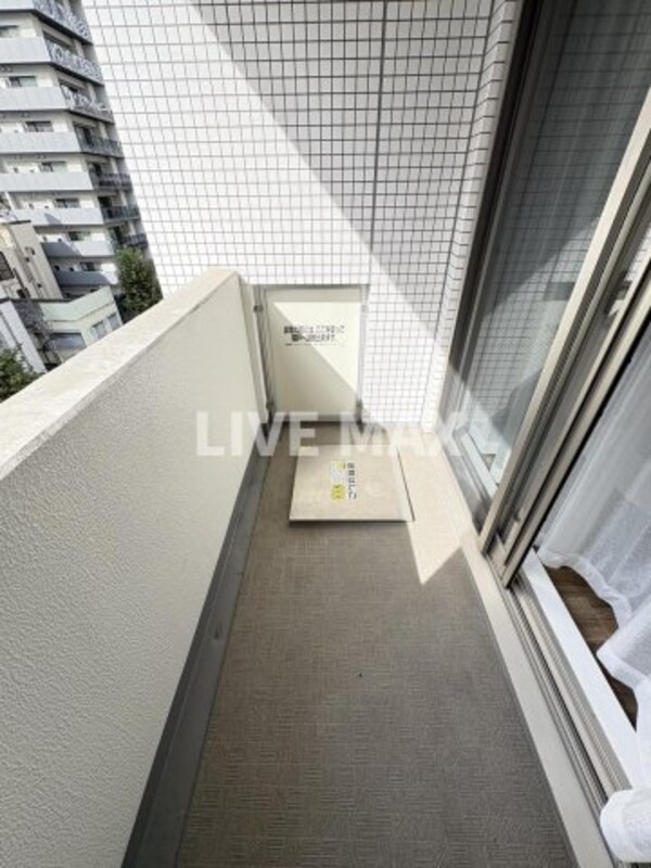 バルコニー(※別号室参考写真)