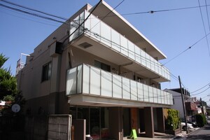 第10フォンタナ駒沢外観写真