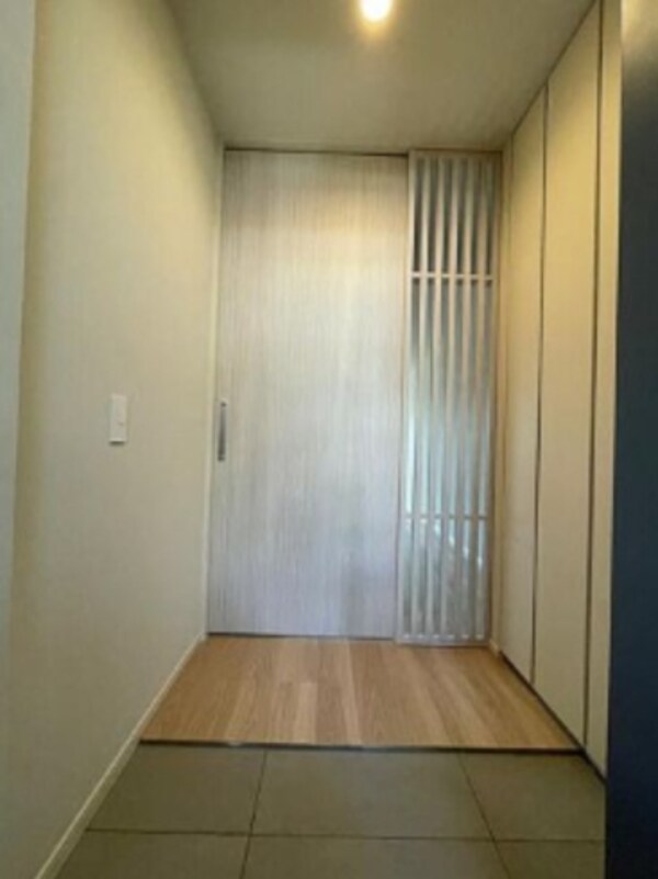 玄関(※別部屋参考)