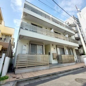 ケイ･アパルトメント 三宿外観写真