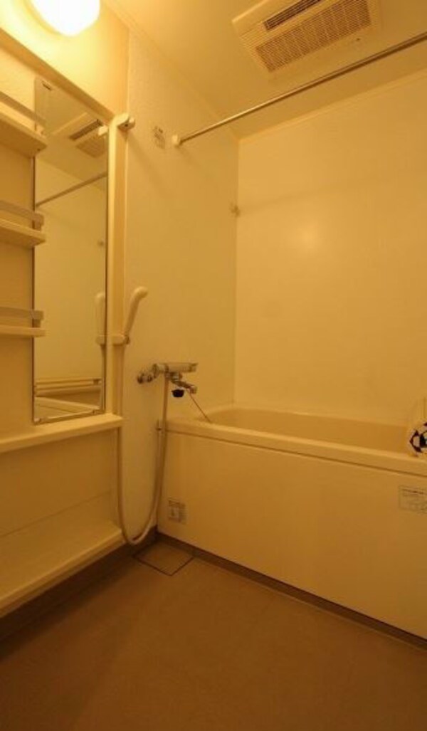 浴室(弊社は全物件が仲介手数料半月分でご紹介可能です。)