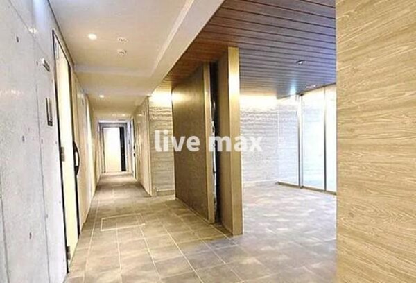 ロビー・ラウンジ