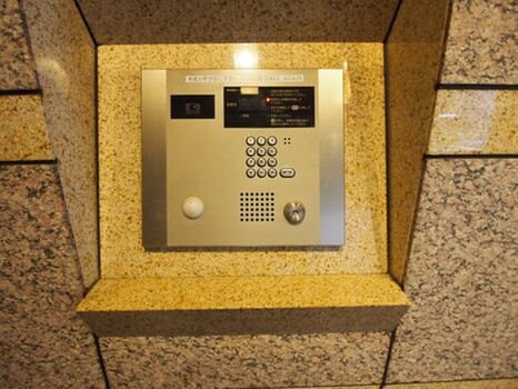 物件内観写真15　(～オートロックで安心のセキュリティ～)