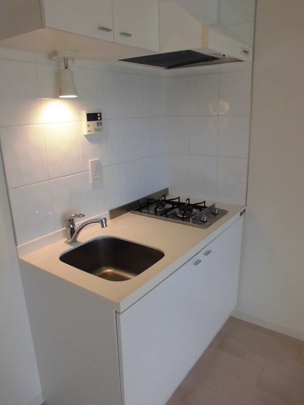 物件内観写真10　(別号室参考写真)