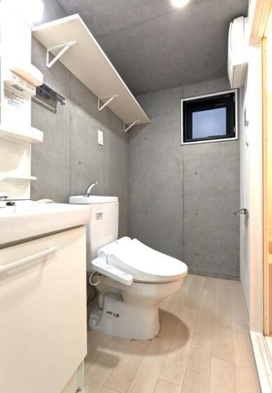 物件内観写真8　(別号室参考写真)