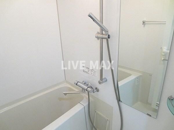 物件内観写真10　(別号室参考写真)