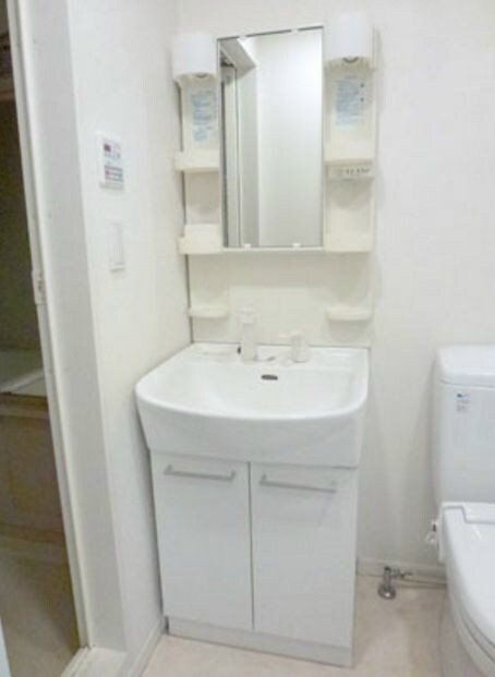 物件内観写真10　(別号室参考写真)