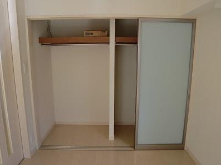 物件内観写真12　(別号室参考写真)