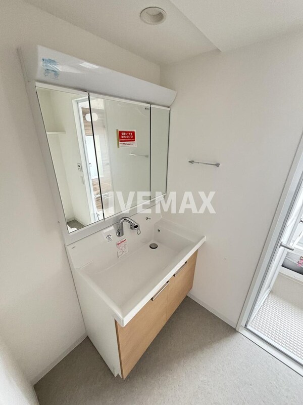 洗面・脱衣所(※別号室参考写真)