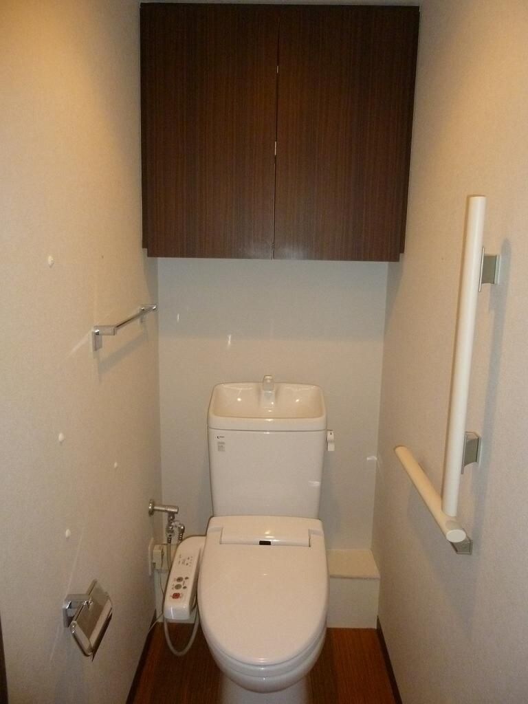 物件内観写真8　(別号室参考写真)