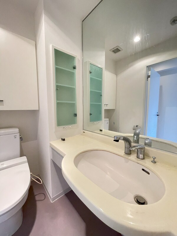 物件内観写真10　(別号室参考写真)