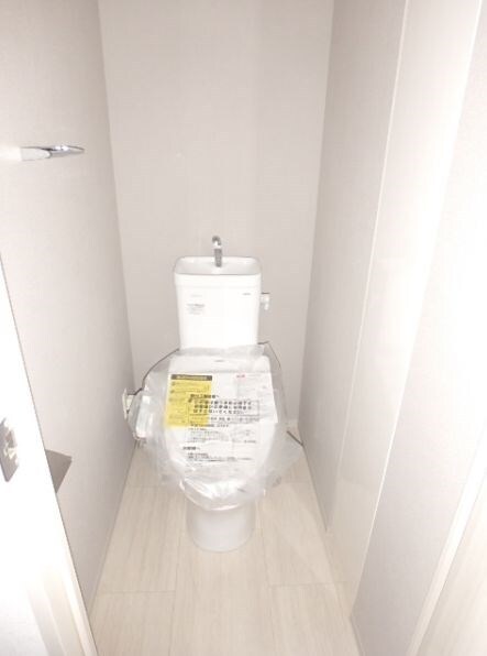 物件内観写真9　(別号室参考写真)