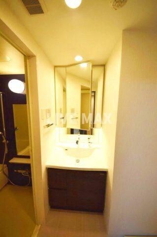 物件内観写真9　(別号室参考写真)