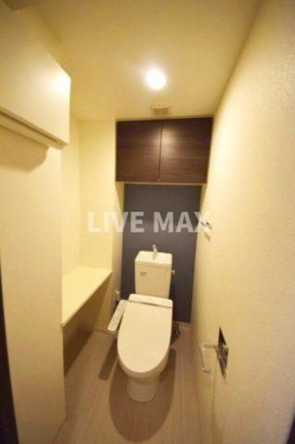 トイレ(別号室参考写真)