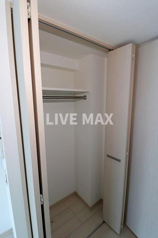 物件内観写真9　(別号室参考写真)