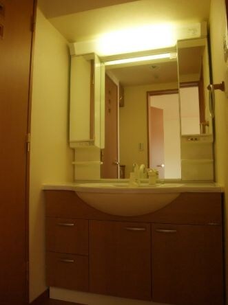 物件内観写真14　(別号室参考写真)