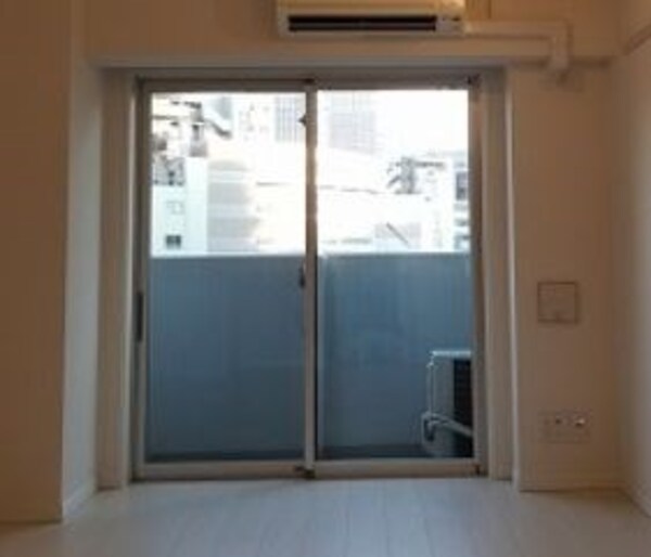 バルコニー(別号室参考写真)