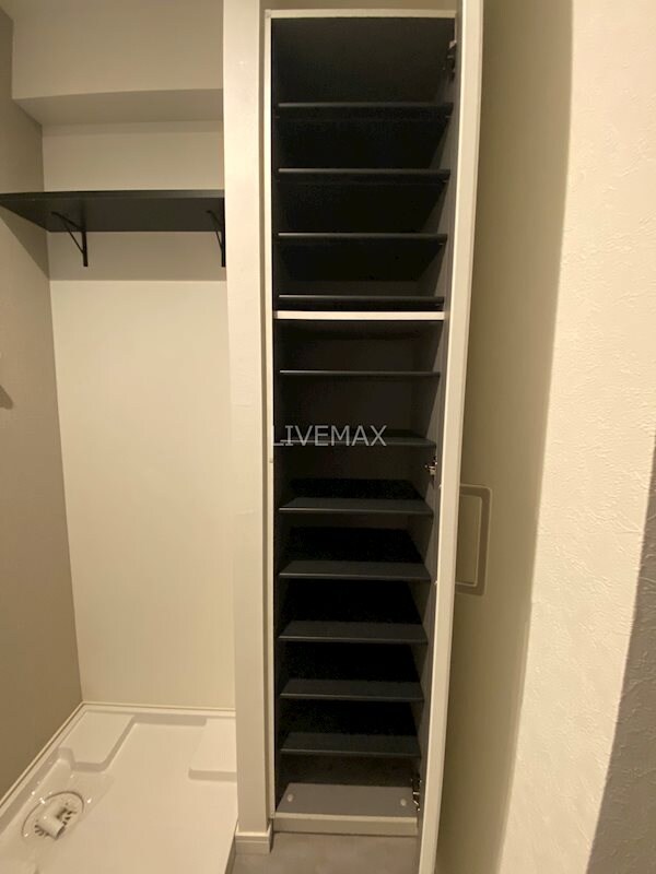 物件内観写真19　(別号室参考写真)