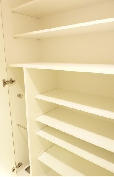 物件内観写真5　(別号室参考写真)