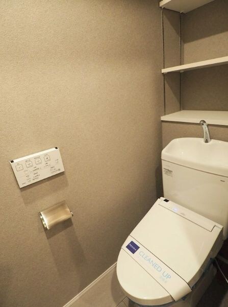 物件内観写真8　(別号室参考写真)