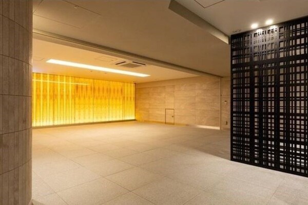 ロビー・ラウンジ(～広々としたこだわりのロビー～)