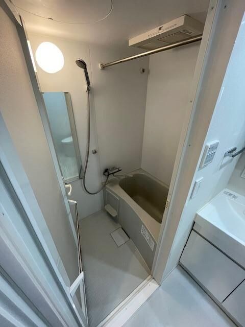 物件内観写真4　(別号室参考写真)