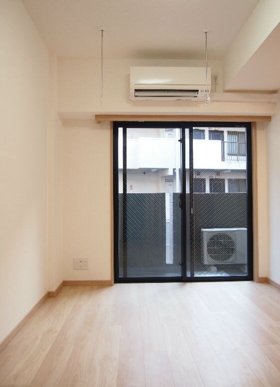 物件内観写真8　(別号室参考写真)