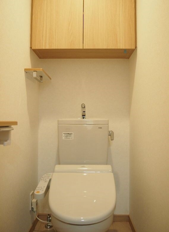 物件内観写真12　(別号室参考写真)