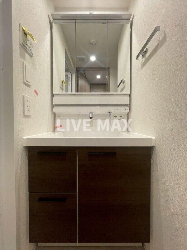 物件内観写真7　(別号室参考写真)