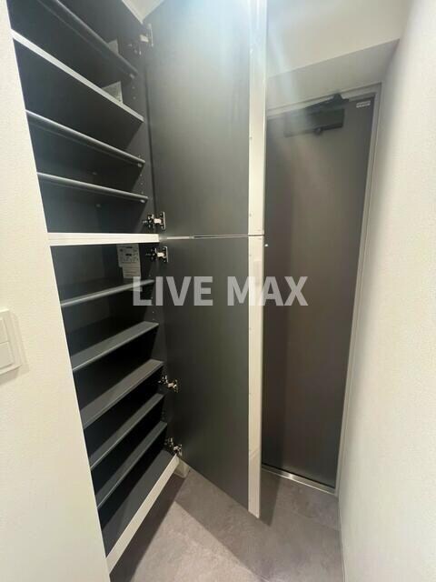 物件内観写真10　(別号室参考写真)