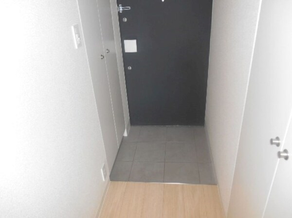 玄関(別号室参考写真)