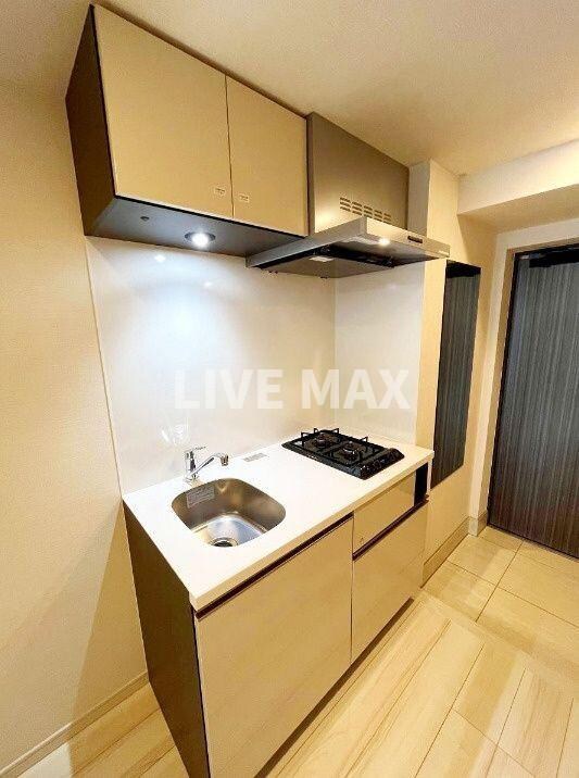 物件内観写真5　(別号室参考写真)