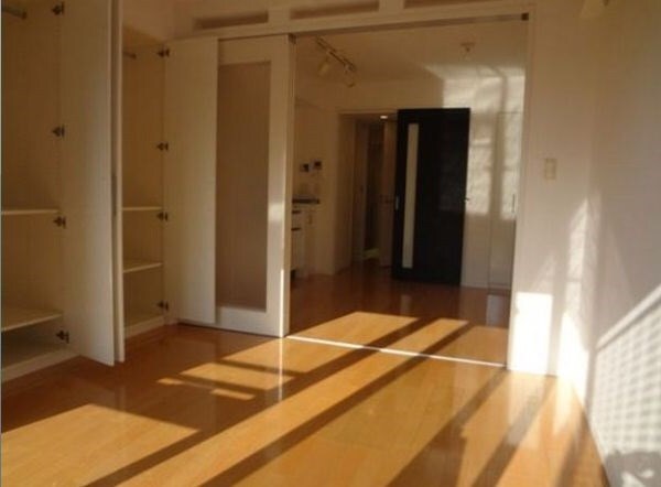 物件内観写真6　(別号室参考写真)