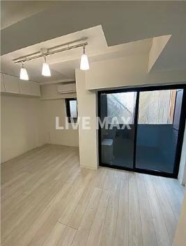 物件内観写真4　(別号室参考写真)