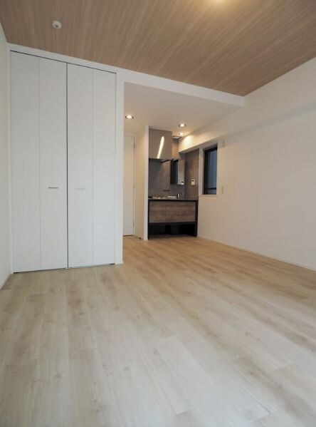 物件内観写真5　(別号室参考写真)