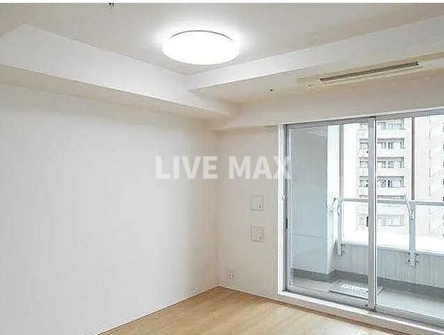 物件内観写真3　(別号室参考写真)