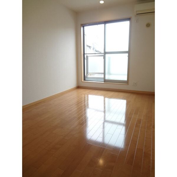 物件内観写真3　(別号室参考写真)