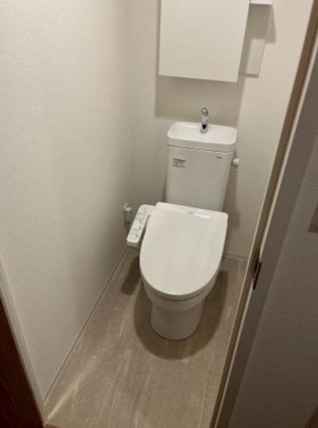 物件内観写真7　(別号室参考写真)